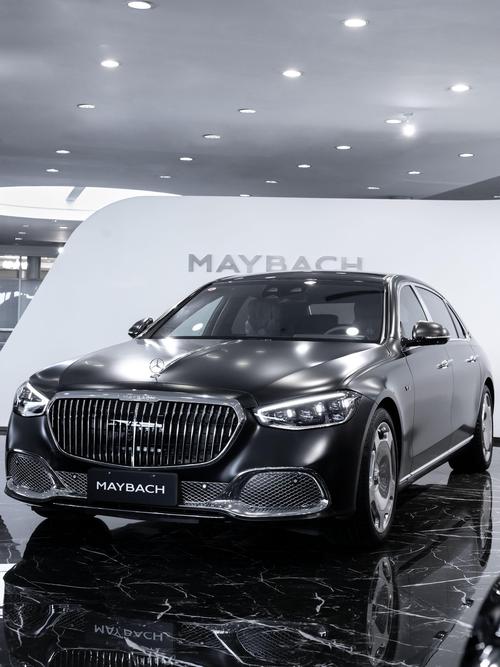 广州132岚图汽车的售后服务让用户无忧出行，迈巴赫未来的豪华车趋势