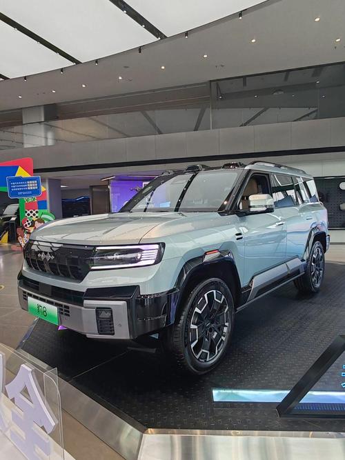 广州132比亚迪方程豹硬派越野的爆款，英菲尼迪35周年与你共成长